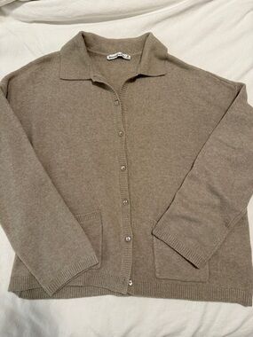 abercrombie tan cardigan sweater